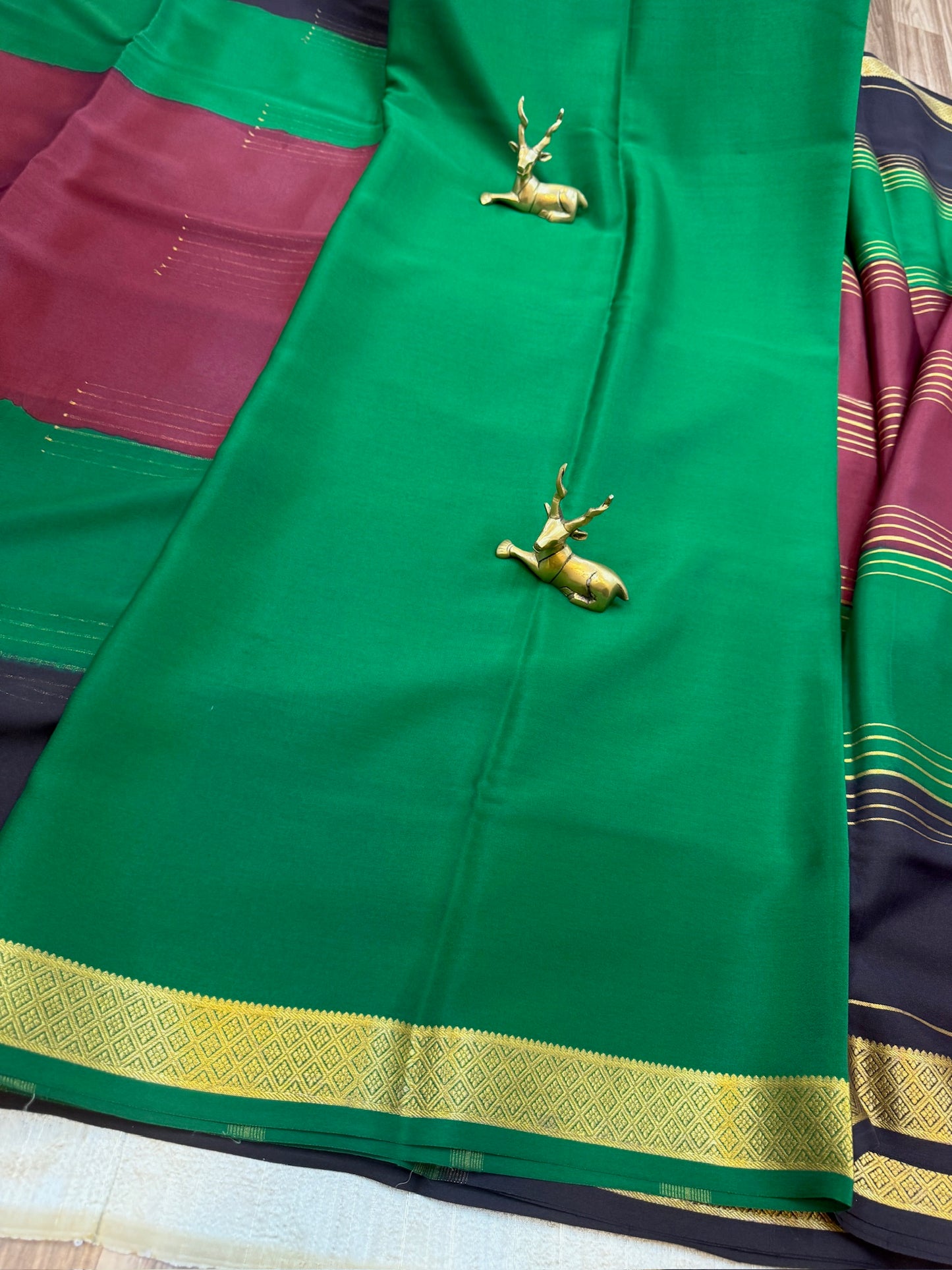 Pure Crepe Mysore Silk Saree Salara with Bentex border (Weaving Mistake Saree) | Red and Green with Black Border