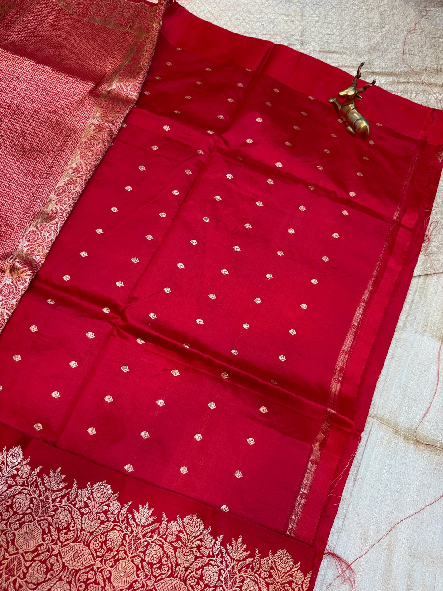 Banarasi Katan Silk Saree with Butta | Red