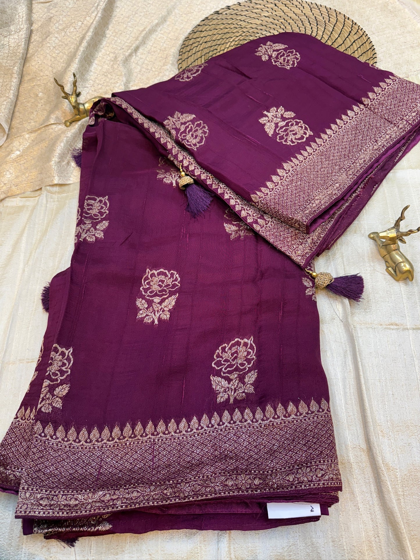 Dola Silk Saree with Flower Butta| Purple