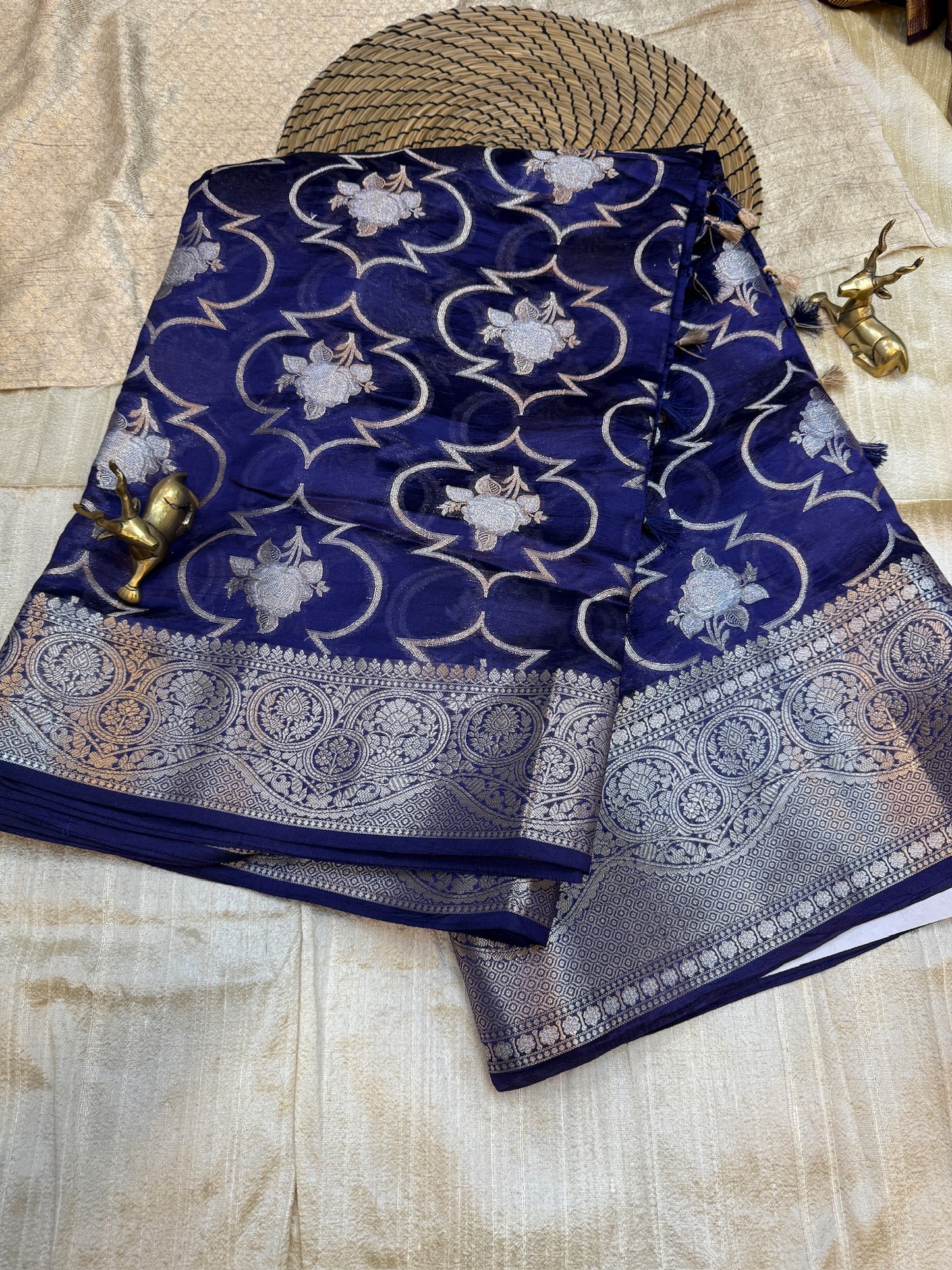 Banarasi Pure Raw Mango Katwar Silk Saree with floral design | Navy Blue