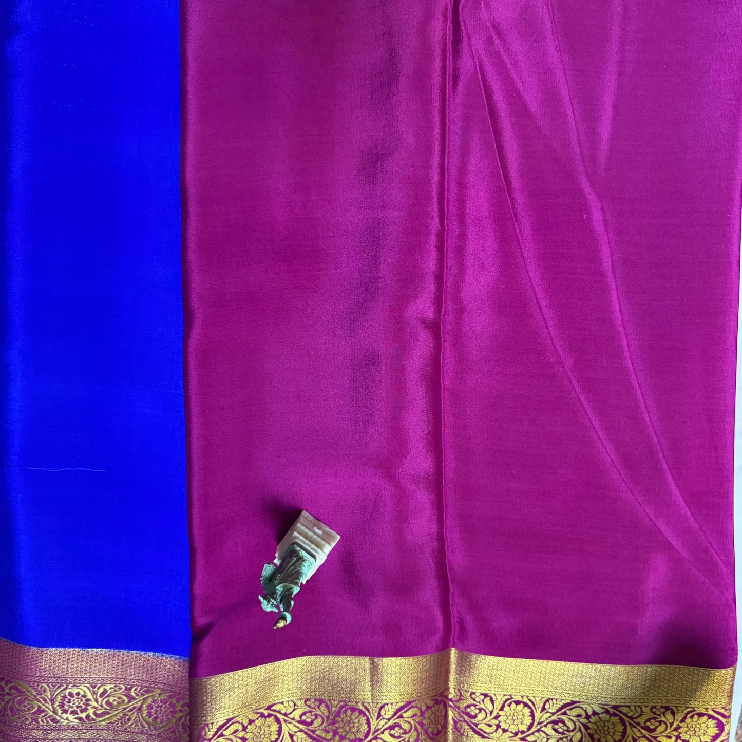 Pure Crepe Mysore Silk Saree|  Horizontal Butta | Royal Blue